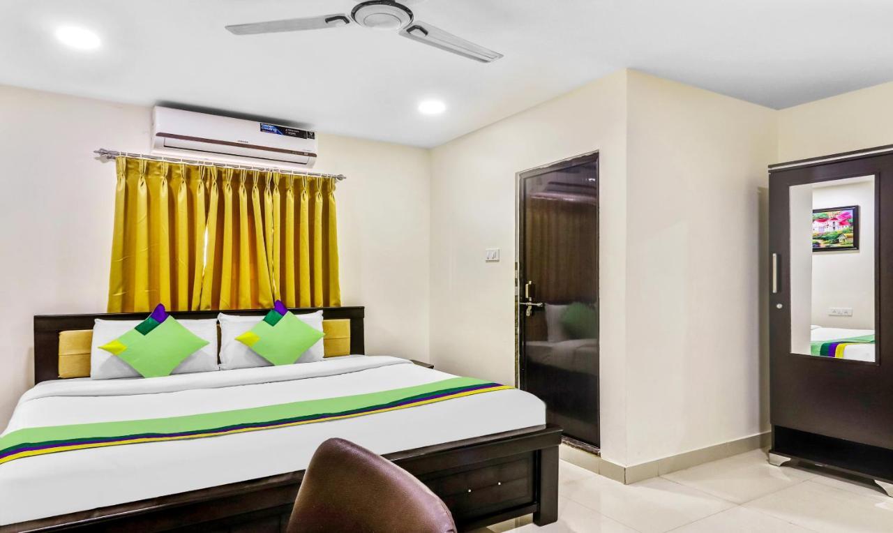 Itsy By Treebo - Royal Galaxy Kukatpally Hyderabad Exterior foto