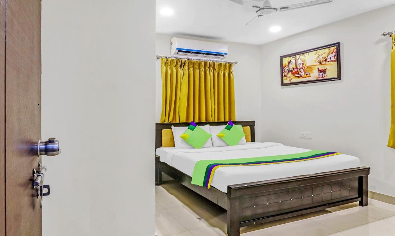 Itsy By Treebo - Royal Galaxy Kukatpally Hyderabad Exterior foto